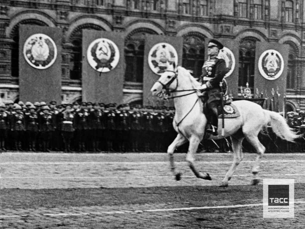 HRWnRvEFv0RbzTowIiavDhjb7vVAw3UrWUEYeP8O.jpg